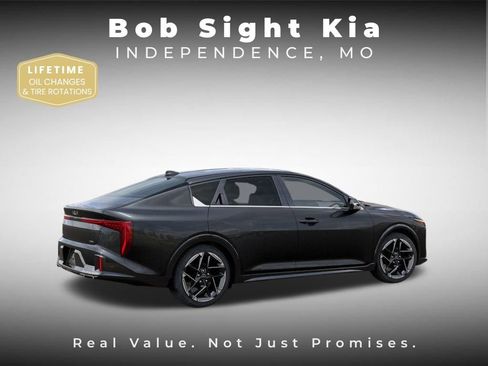 New 2025 Kia K4 GT-Line image 6