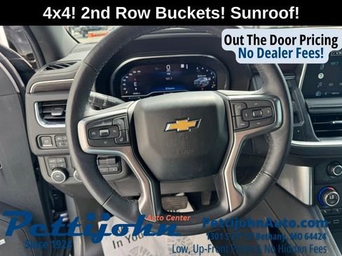 Used 2022 Chevrolet Tahoe LT w/ LT Signature Package AWD/4WD image 15