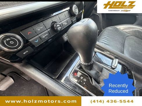 Used 2022 Jeep Compass Latitude w/ Sun and Sound Group AWD/4WD image 15