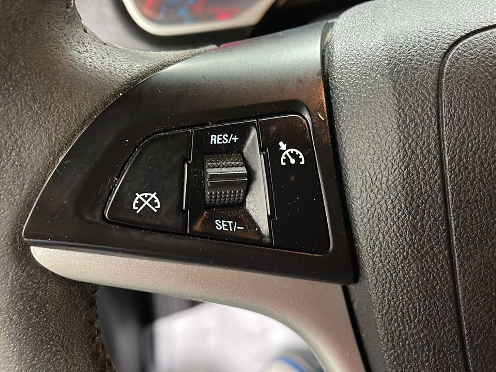 Used 2014 Chevrolet Camaro SS w/ SS Performance Package RWD image 6