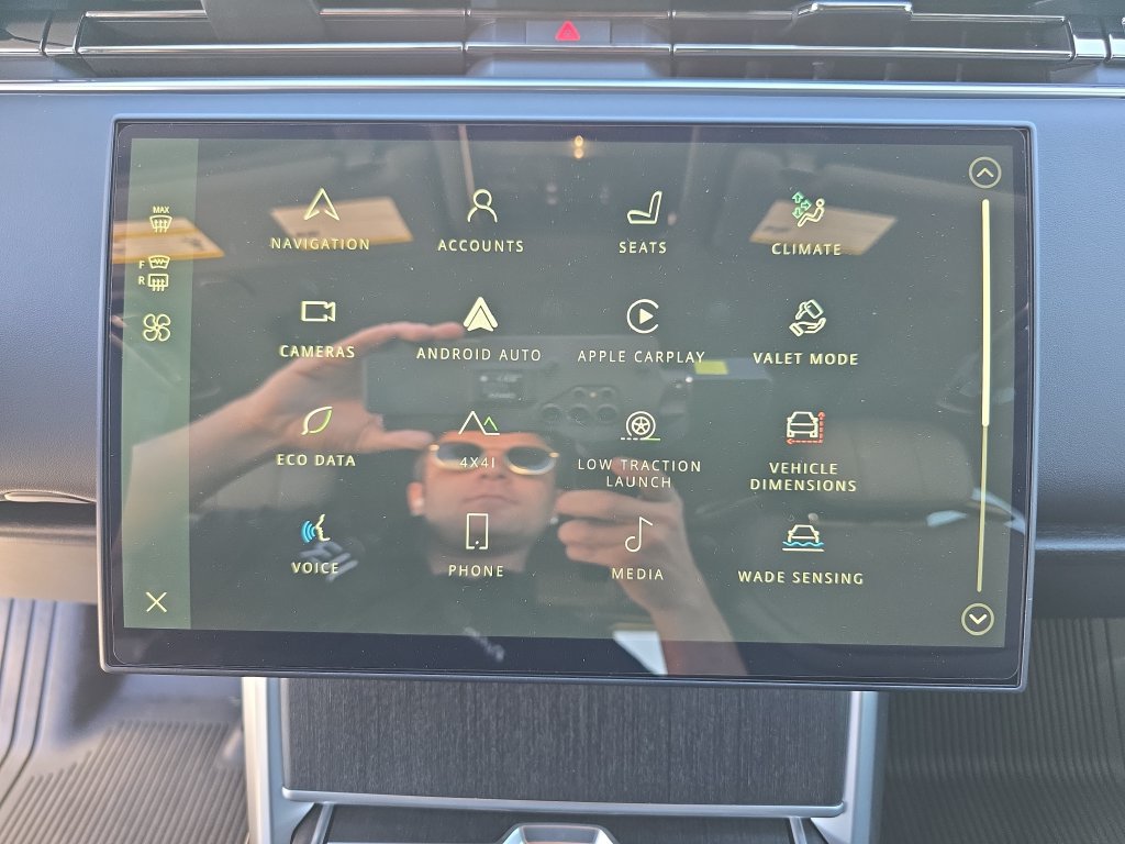 New 2027 Land Rover Range Rover SE AWD/4WD image 22