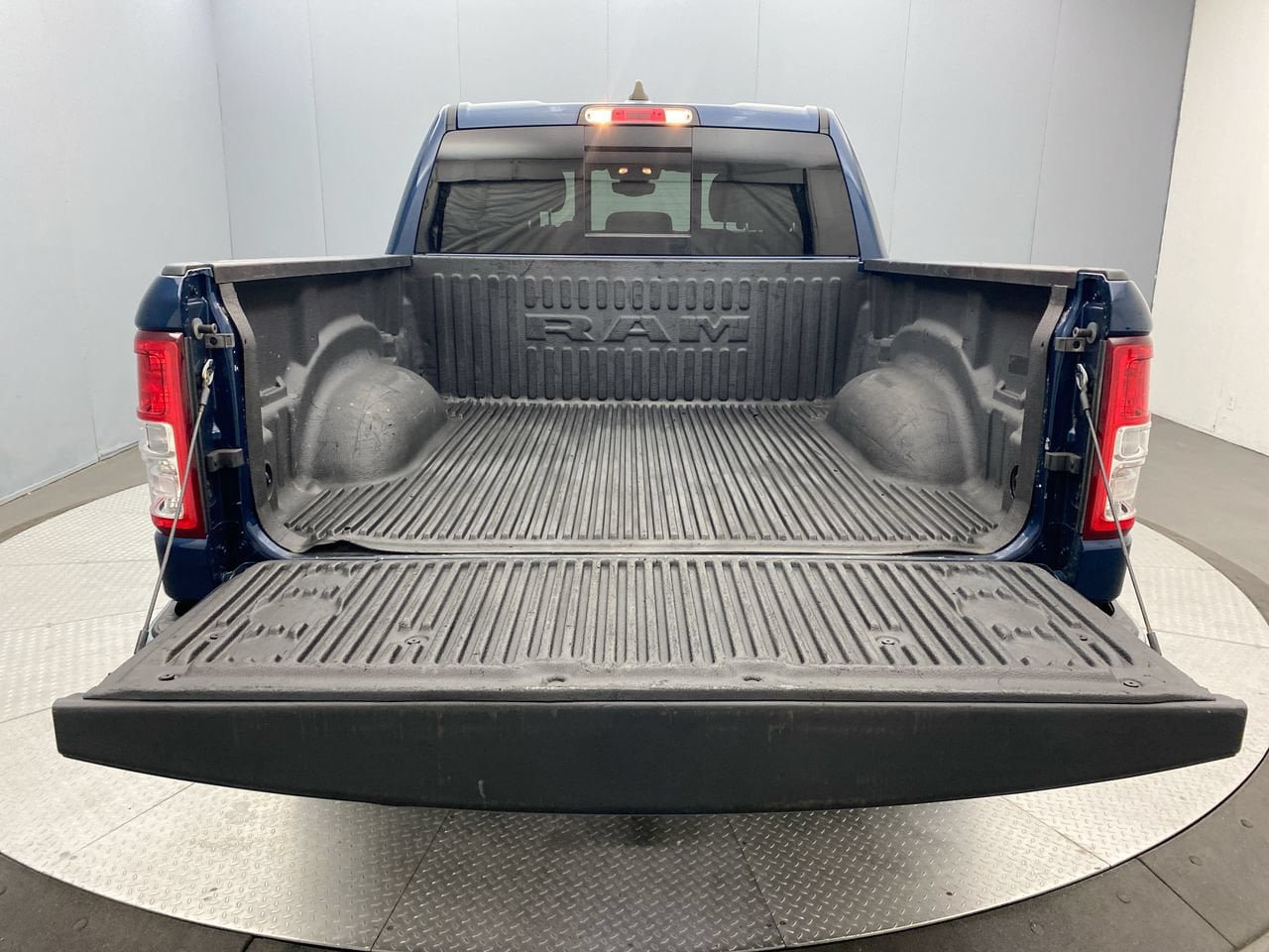 Used 2023 RAM 1500 Big Horn AWD/4WD image 25