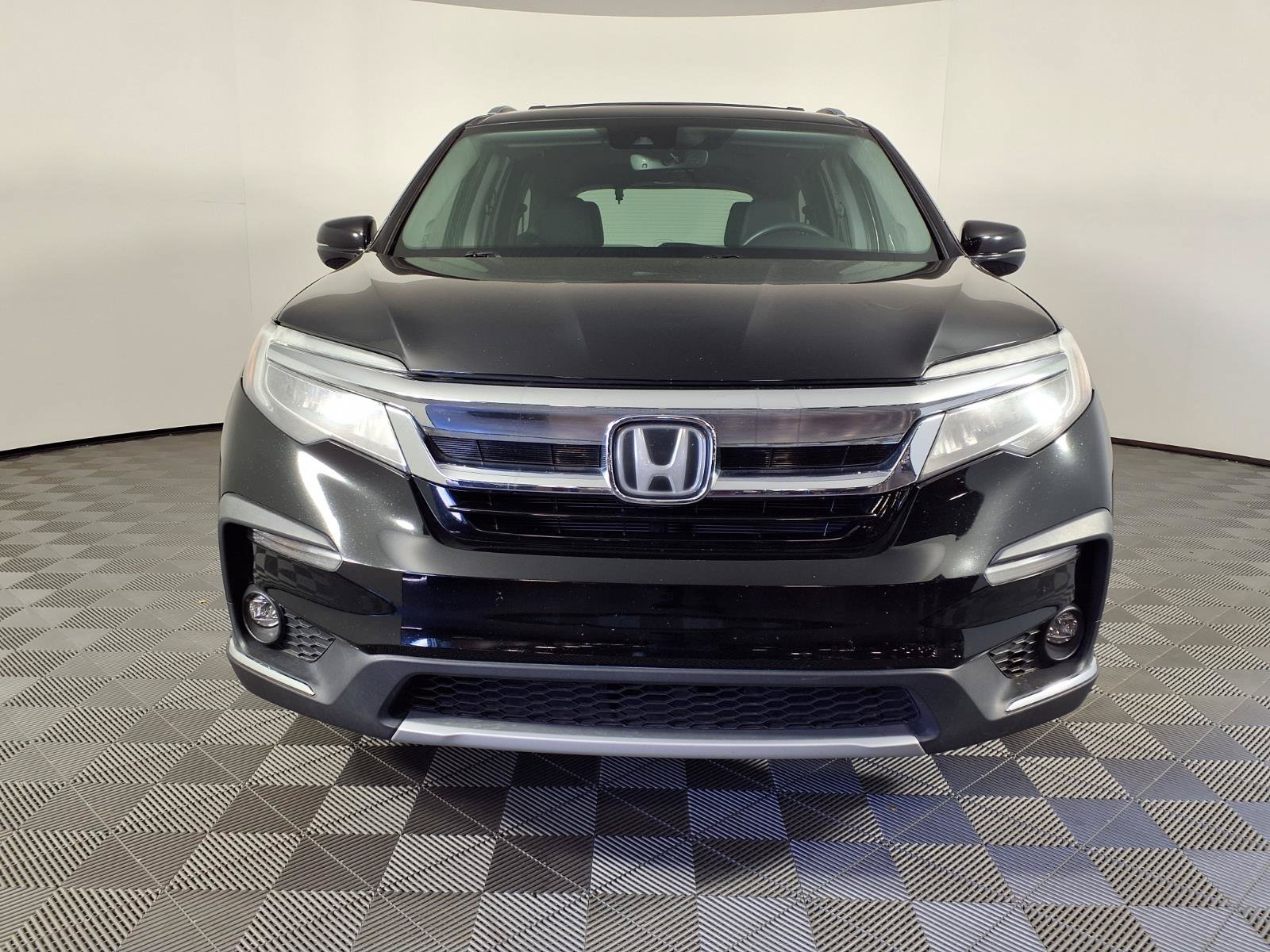 Used 2022 Honda Pilot Touring image 2