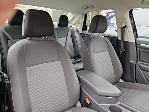Used 2024 Volkswagen Jetta S image 9