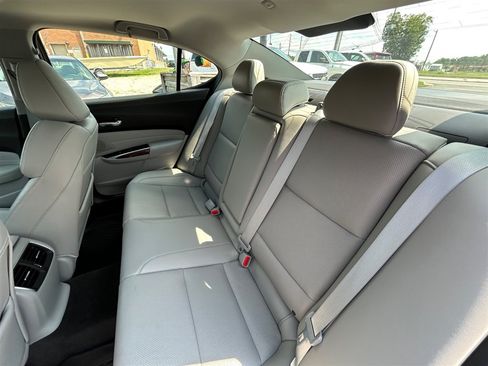 Used 2017 Acura TLX w/ Technology Package FWD image 28