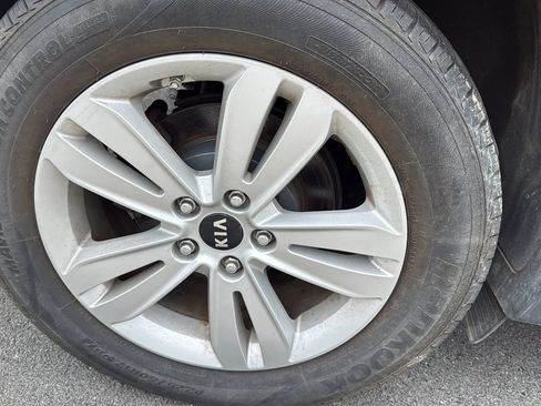 Used 2017 Kia Sportage LX w/ LX Popular Package AWD/4WD image 13