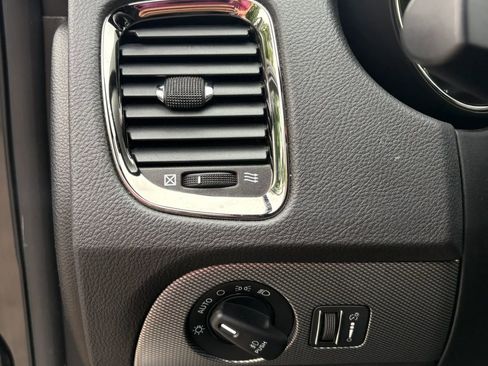 Used 2019 Dodge Durango GT AWD/4WD image 45