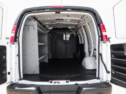 Used 2019 Chevrolet Express 3500 w/ Driver Convenience Package RWD image 49