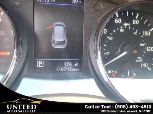 Used 2018 Nissan Rogue S image 17