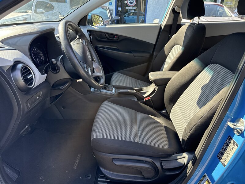 Used 2019 Hyundai Kona SE FWD image 9