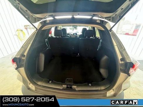 Used 2022 Ford Escape SE w/ Cold Weather Package AWD/4WD image 9