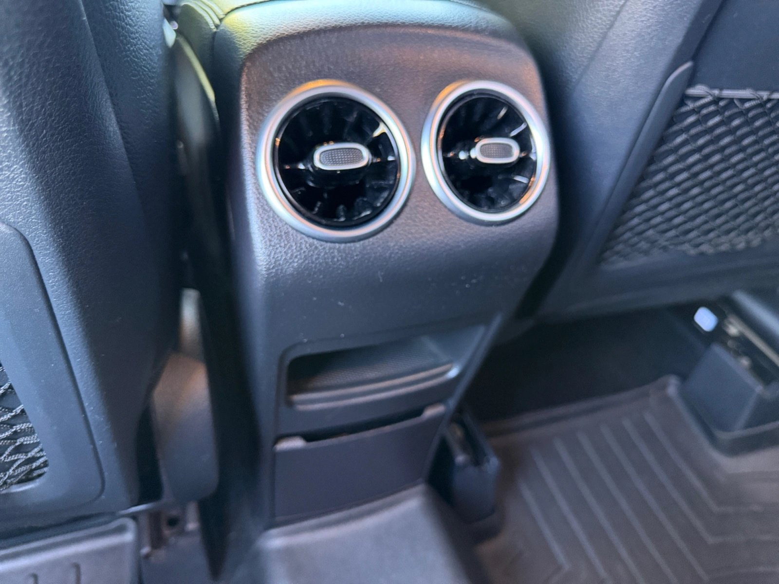 Certified 2021 Mercedes-Benz GLA 250 4MATIC image 21