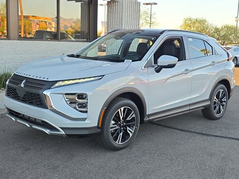 New 2026 Mitsubishi Eclipse Cross SE image 3