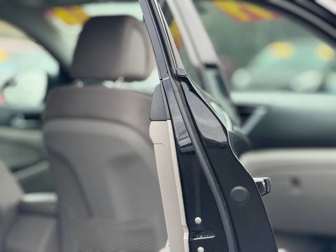 Used 2016 Hyundai Tucson SE w/ Option Group 02 image 5