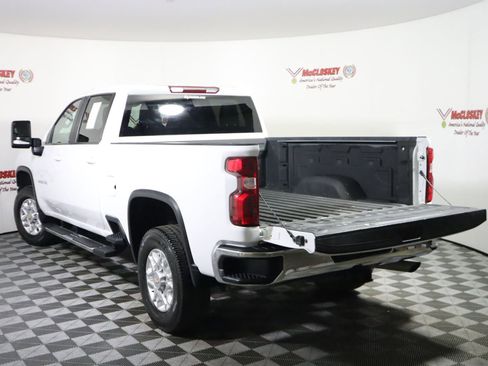 Used 2023 Chevrolet Silverado 2500 LT w/ Convenience Package image 16