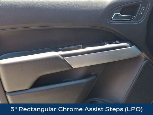 Used 2018 Chevrolet Colorado LT w/ LT Convenience Package AWD/4WD image 23