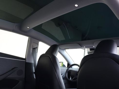 Used 2025 Tesla Model 3 Long Range RWD image 25