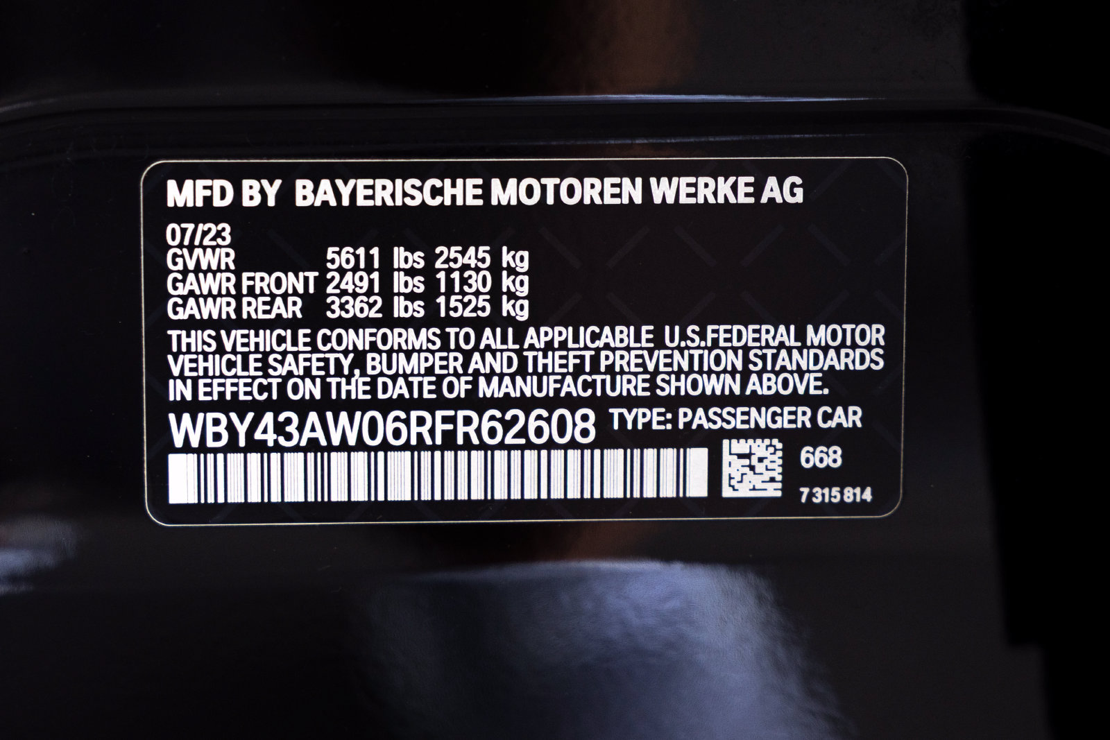 Certified 2024 BMW i4 eDrive35 w/ Premium Package RWD image 33