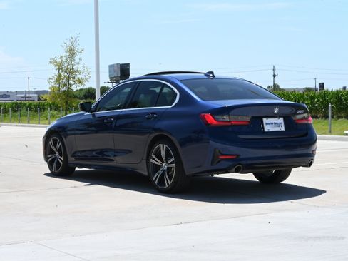 Used 2020 BMW 330i Sedan w/ Convenience Package RWD image 7
