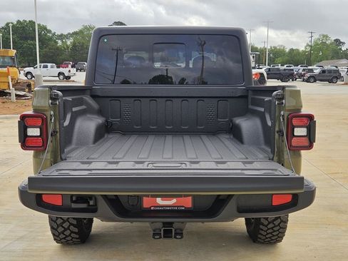 New 2026 Jeep Gladiator Willys AWD/4WD image 38