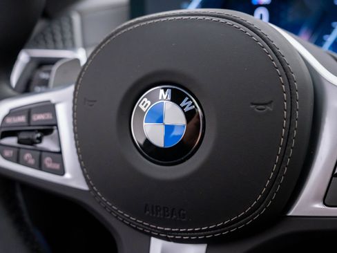 New 2026 BMW X5 xDrive40i w/ M Sport Package image 24