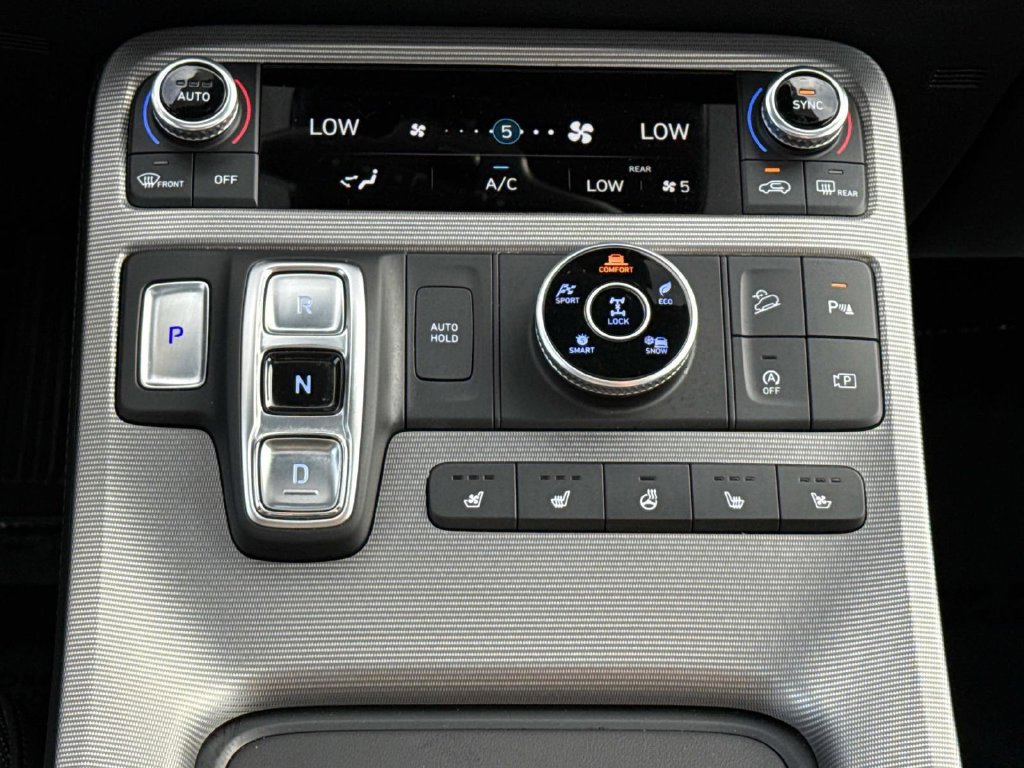Used 2025 Hyundai Palisade Calligraphy AWD/4WD image 17