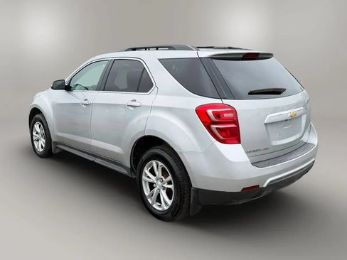 Used 2017 Chevrolet Equinox LT w/ Convenience Package AWD/4WD image 5