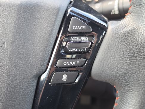 Used 2023 Nissan Frontier PRO-4X w/ Pro-4X Premium Package AWD/4WD image 16