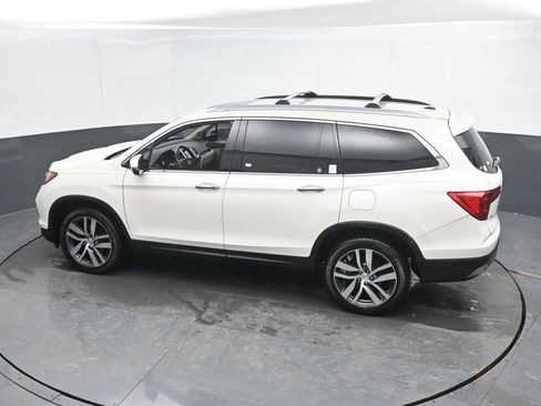 Used 2016 Honda Pilot Touring image 43