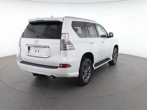 Used 2017 Lexus GX 460 Premium w/ Premium Package AWD/4WD image 4