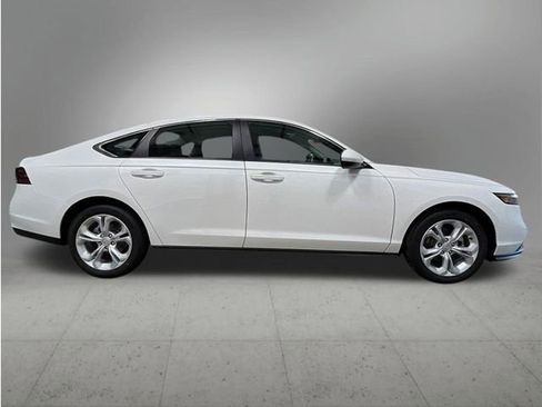 New 2026 Honda Accord LX image 7