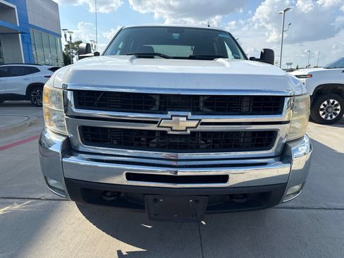 Used 2007 Chevrolet Silverado 2500 LT w/ 1LT Convenience Package RWD image 8