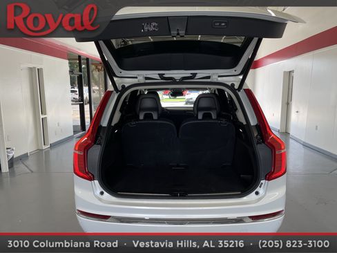 Certified 2025 Volvo XC90 B5 Core AWD/4WD image 9