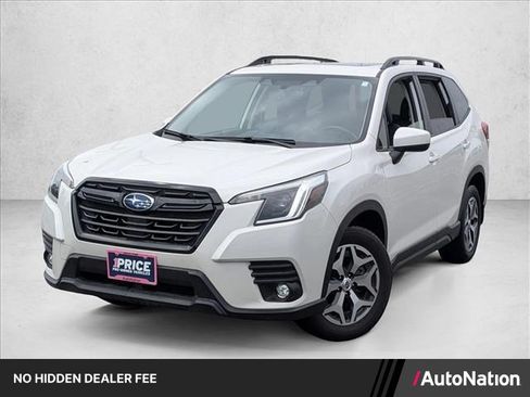 Used 2024 Subaru Forester Premium AWD/4WD image 1