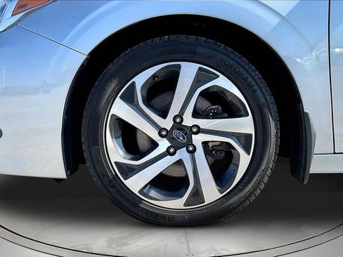 Used 2022 Subaru Legacy Limited w/ Popular Package #3 AWD/4WD image 32