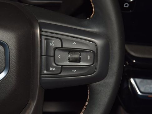 Used 2024 GMC Sierra 2500 AT4 w/ AT4 Premium Plus Package image 38