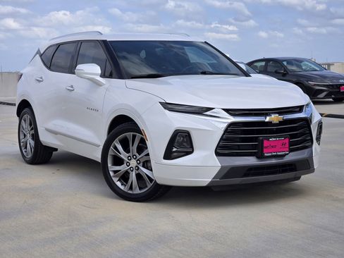 Used 2020 Chevrolet Blazer Premier w/ Driver Confidence II Package image 1