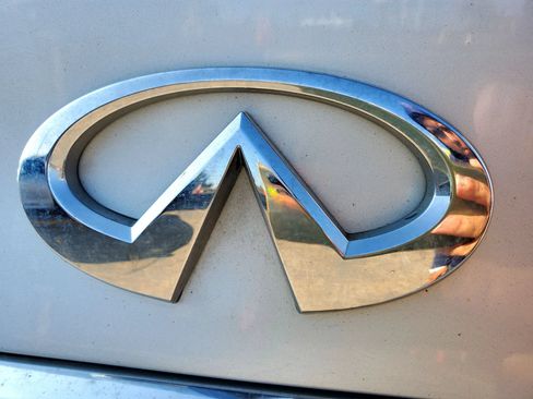 Used 2014 INFINITI Q50 Premium w/ Navigation Package AWD/4WD image 7