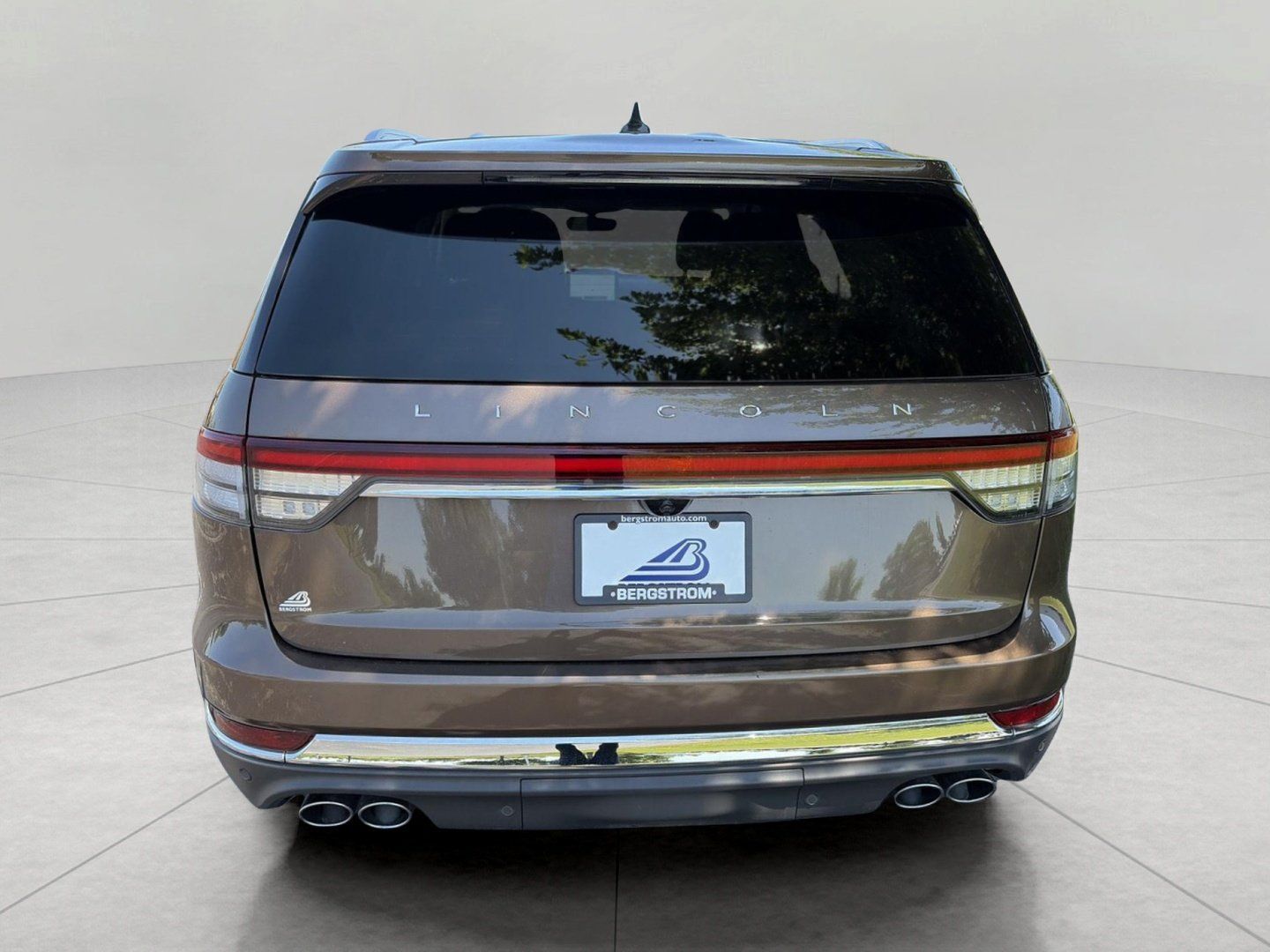 Used 2022 Lincoln Aviator Reserve w/ Elements Package Plus AWD/4WD image 58
