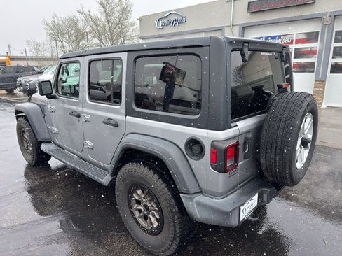 Used 2020 Jeep Wrangler Unlimited Sport S image 8