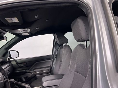 Used 2025 Toyota 4Runner SR5 image 20