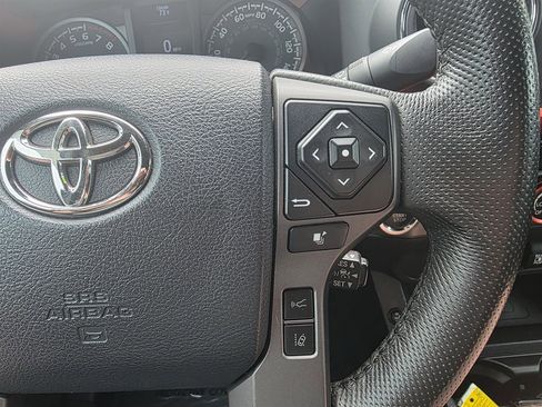 Used 2020 Toyota Tacoma 4x4 Double Cab image 23
