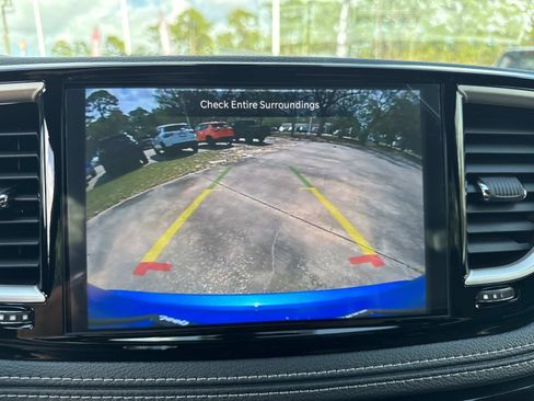 New 2026 Chrysler Pacifica Select image 23