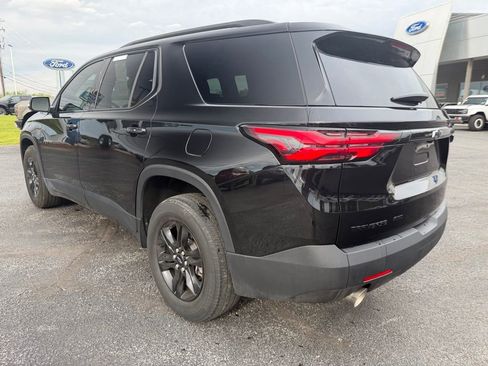 Used 2023 Chevrolet Traverse LT w/ Midnight/Sport Edition AWD/4WD image 3