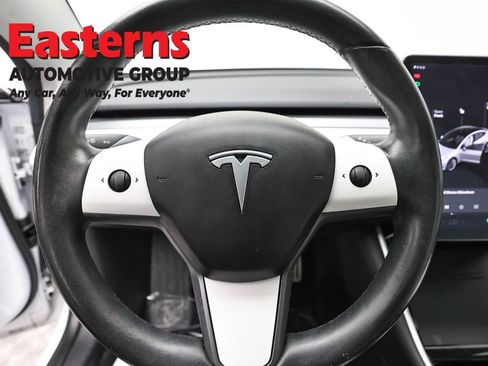 Used 2019 Tesla Model 3 Performance AWD/4WD image 10