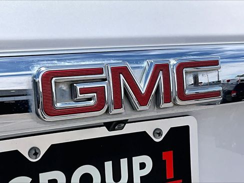 Used 2019 GMC Yukon Denali w/ Denali Ultimate Package AWD/4WD image 31