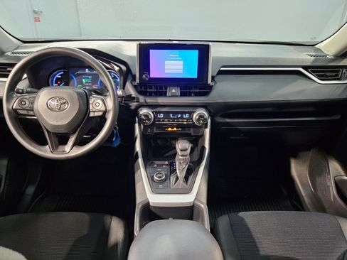 Certified 2024 Toyota RAV4 LE AWD/4WD image 10