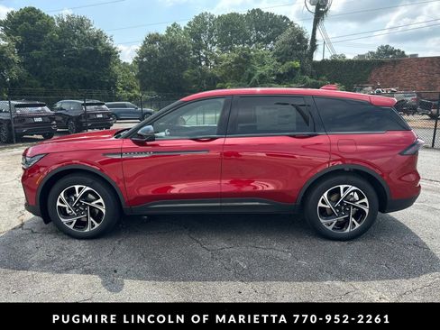 New 2025 Lincoln Nautilus Premier w/ Equipment Group 102A AWD/4WD image 4