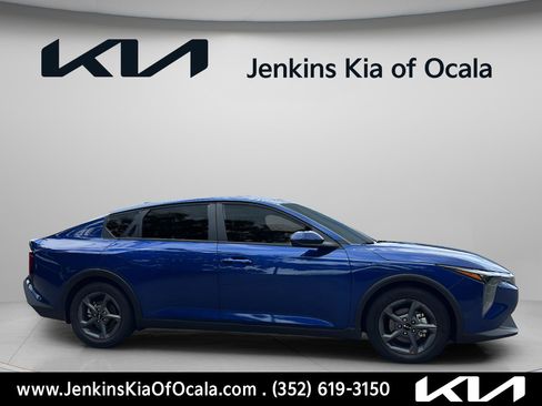 New 2026 Kia K4 FWD image 2