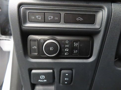 Used 2023 Ford F150 Lariat w/ Equipment Group 502A High AWD/4WD image 38